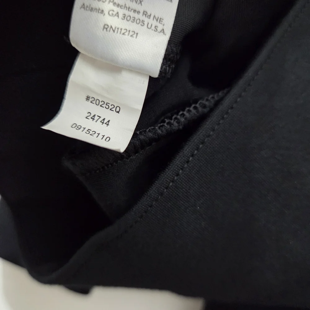 Spanx SPANXsupersmooth PerfectFit Ponte Flare Pant Black Size Medium Petite